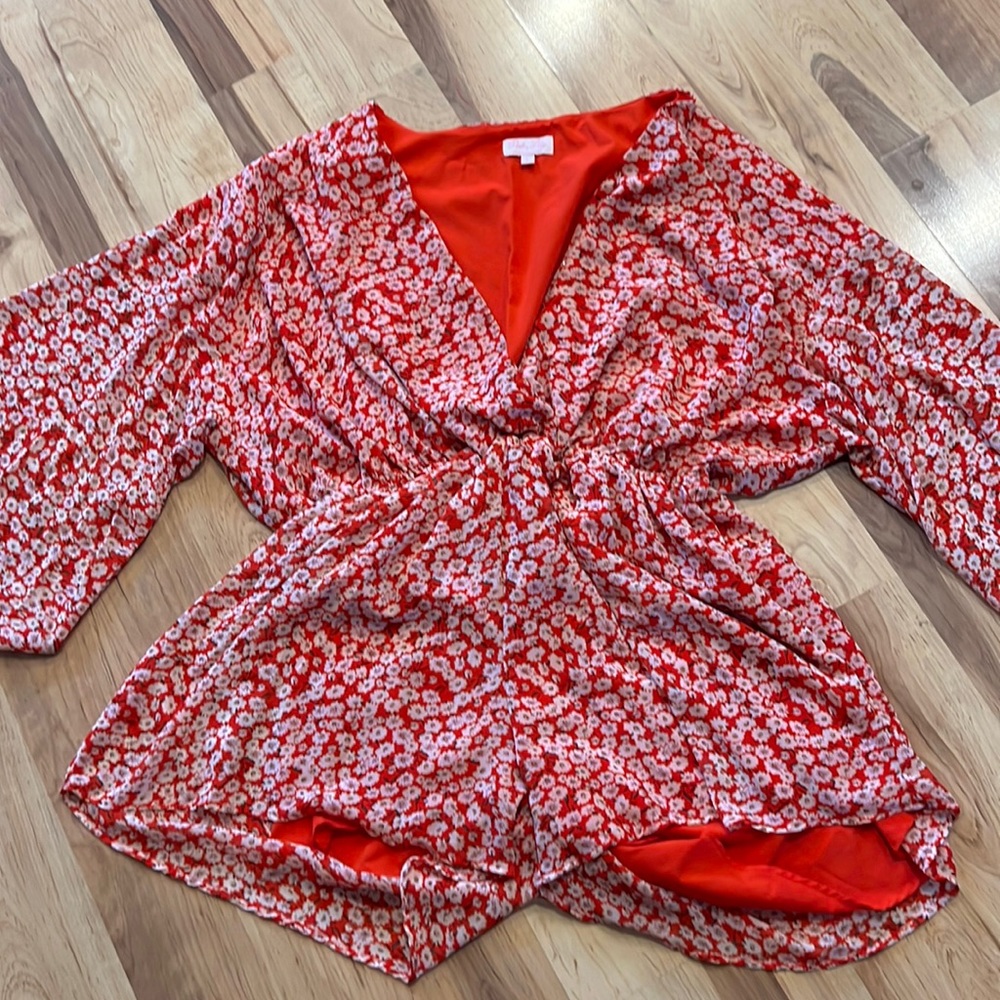 Woman’s floral v-neck romper